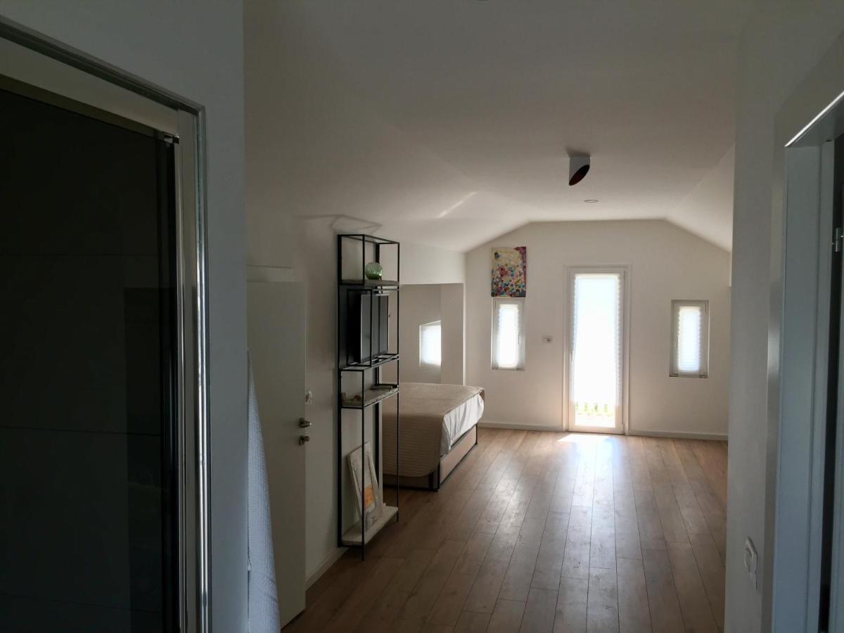 Amberyellowbnb Shkodra Exterior foto