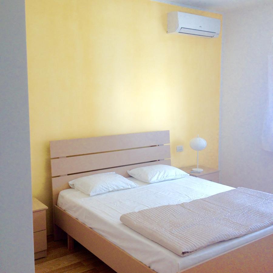 Amberyellowbnb Shkodra Exterior foto